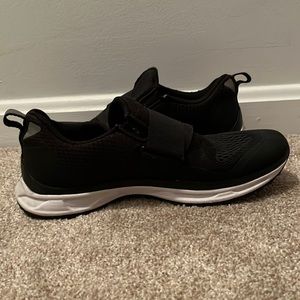 Tiem cycle shoes